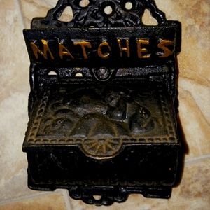 Vintage Cast Iron Match Holder.